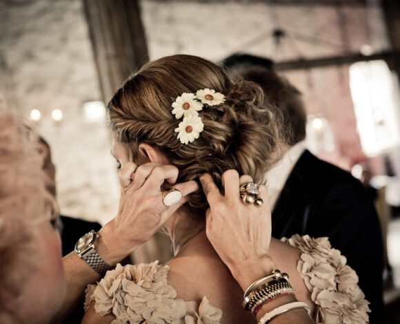 coiffures de mariage pour des cheveux mi-longs